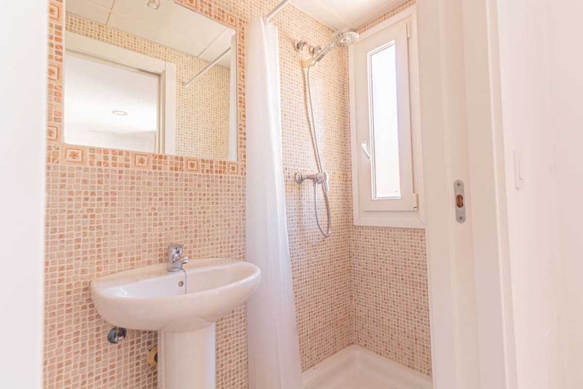 Pareado de 4 habitaciones en La Alcaidesa en venta con piscina garaje - 338.000 € (Ref: 8693111)