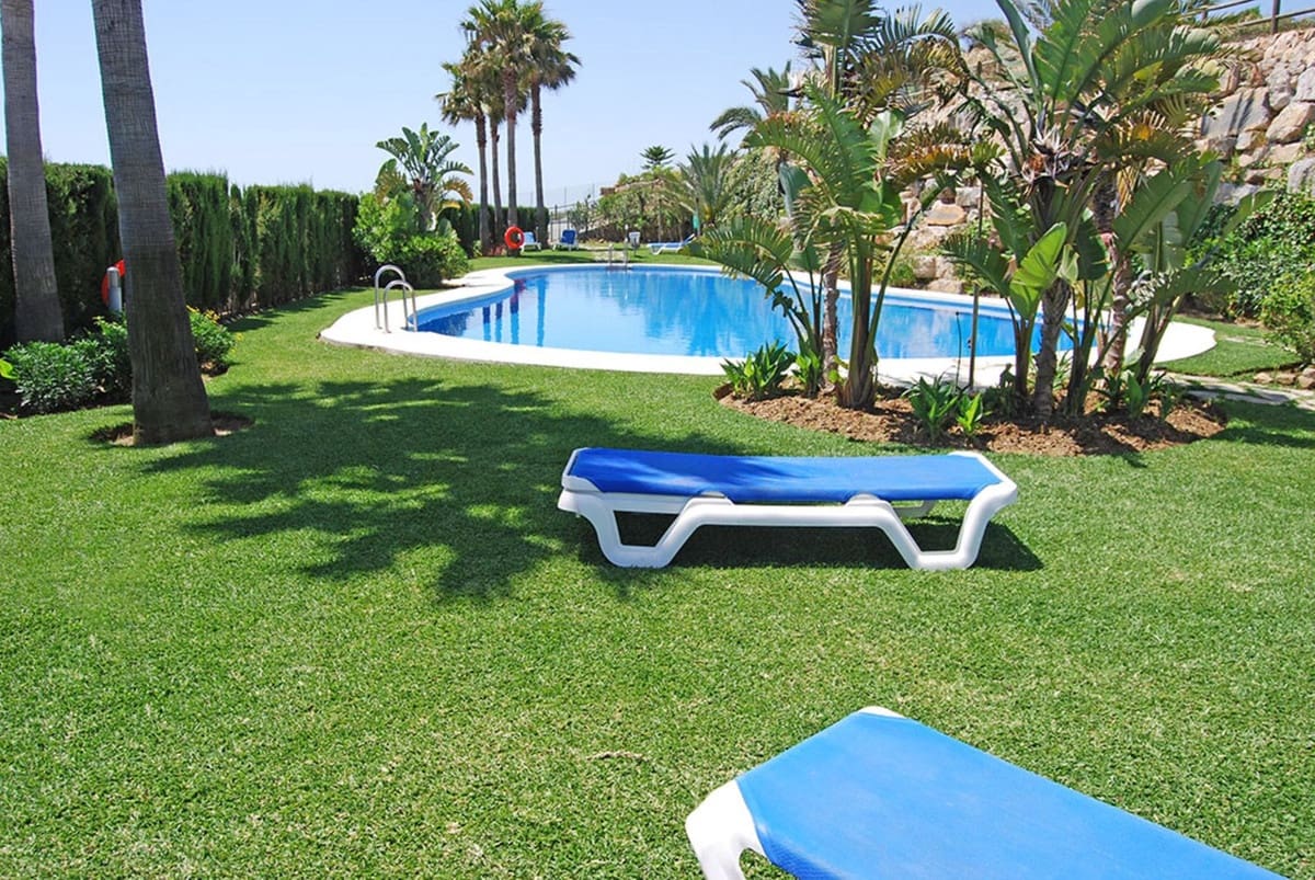 2 chambre Appartement à vendre à La Alcaidesa avec piscine garage - 475 000 € (Ref: 8997327)