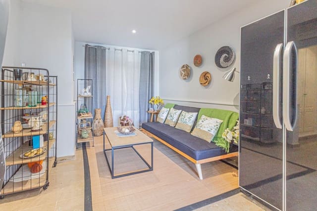 4 soveværelse Byhus til leje i La Alcaidesa med swimmingpool garage - € 2.950 (Ref: 9165313)