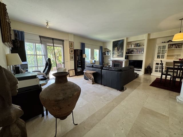 3 soveværelse Byhus til salg i Bel-Air, Estepona med swimmingpool garage - € 449.000 (Ref: 9203380)