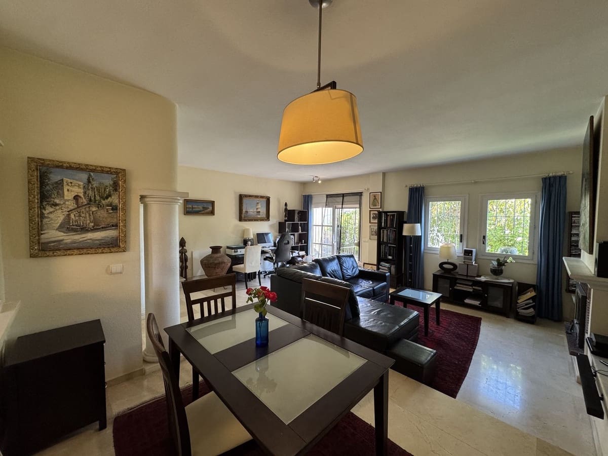 3 soverom Villa til salgs i Bel-Air med svømmebasseng garasje - € 449 000 (Ref: 9203380)