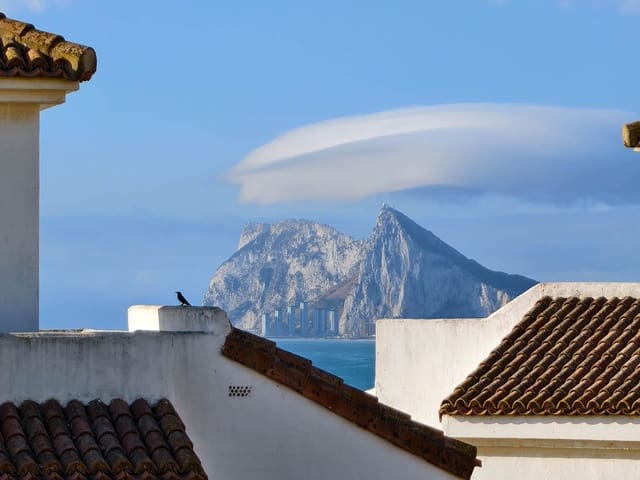 2 sypialnia Penthouse na sprzedaż w La Alcaidesa z basenem garażem - 450 000 € (Ref: 9271393)