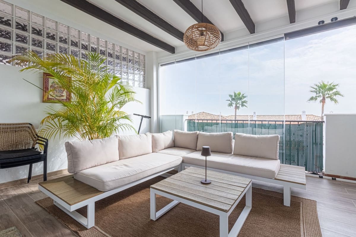 2 quarto Apartamento para venda em La Alcaidesa com piscina garagem - 285 000 € (Ref: 9454767)