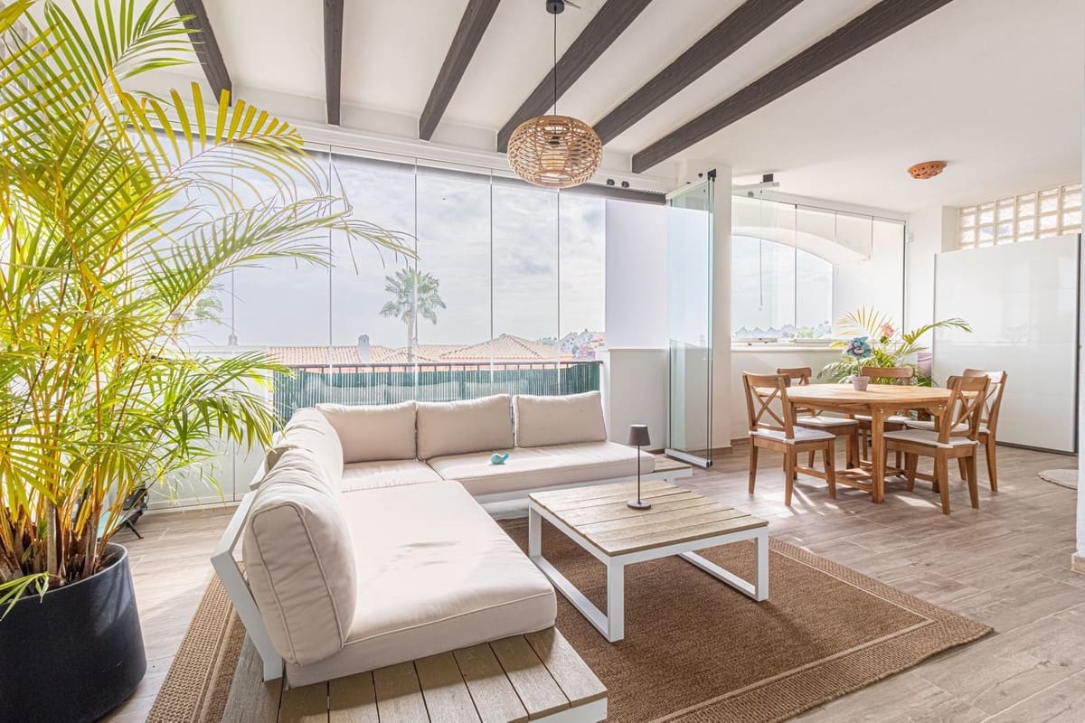 2 quarto Apartamento para venda em La Alcaidesa com piscina garagem - 285 000 € (Ref: 9454767)