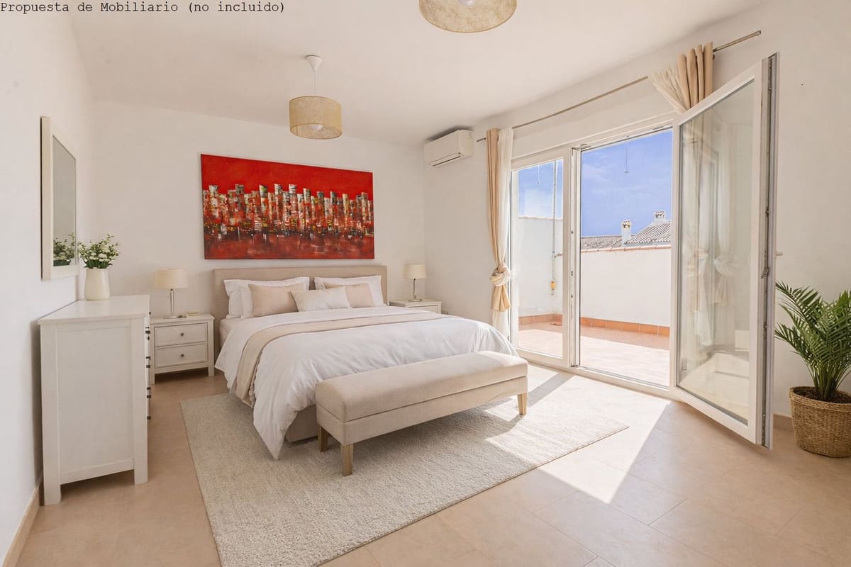 4 slaapkamer Villa te koop in Pueblo Nuevo de Guadiaro - € 550.000 (Ref: 9492686)