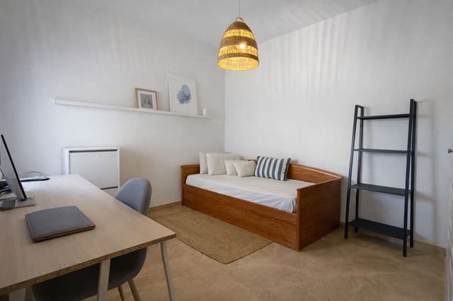 3 soveværelse Penthouse til salg i La Alcaidesa med swimmingpool garage - € 715.000 (Ref: 9501781)