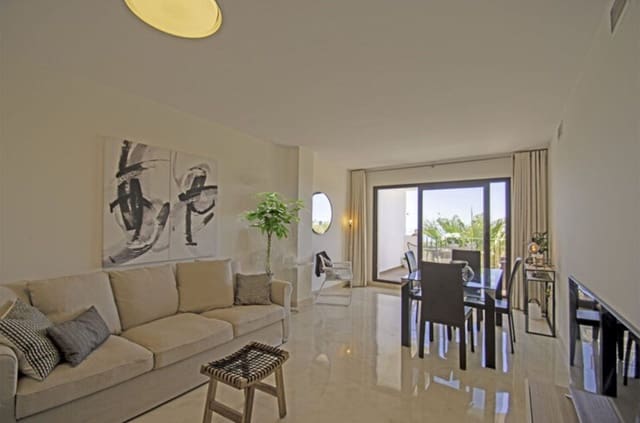 Apartamento de 2 habitaciones en La Alcaidesa en venta con piscina garaje - 375.000 € (Ref: 9516384)