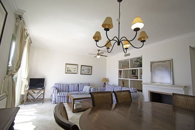 2 sypialnia Apartament przy plaży na sprzedaż w La Alcaidesa z basenem garażem - 475 000 € (Ref: 9580141)