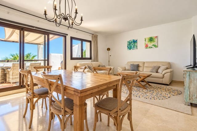 2 soverom Penthouse til leie i La Alcaidesa med svømmebasseng garasje - € 1 350 (Ref: 9584685)