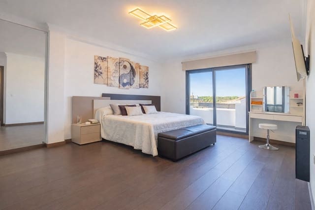 4 chambre Villa/Maison à vendre à La Alcaidesa avec piscine garage - 759 000 € (Ref: 9631373)