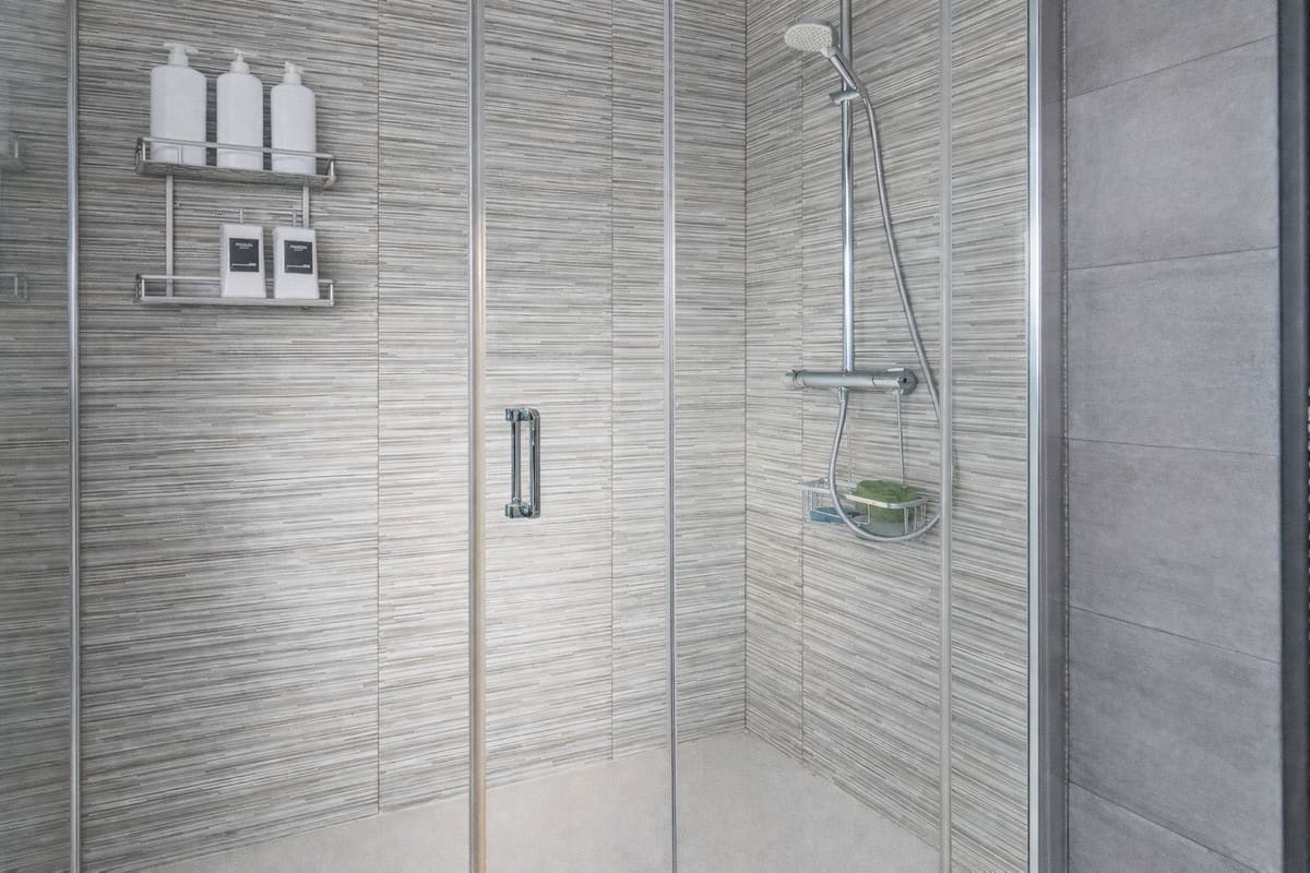 4 soveværelse Villa til salg i La Alcaidesa med swimmingpool garage - € 759.000 (Ref: 9631373)