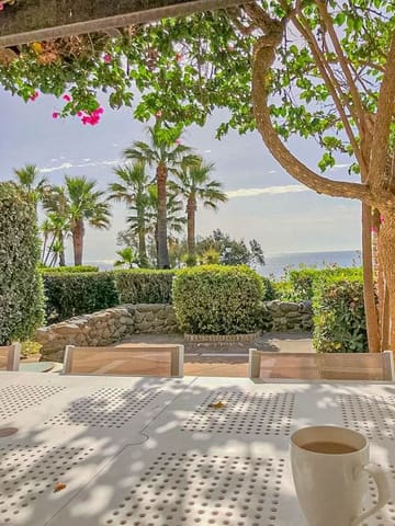 3 camera da letto Villa da affitare come casa vacanza in La Alcaidesa con piscina garage - 2.100 € (Rif: 9650913)