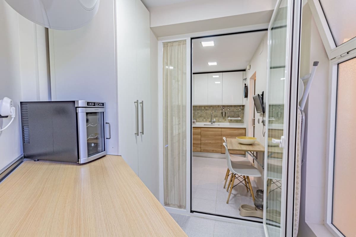 2 camera da letto Appartamento sulla Spiaggia da affitare come casa vacanza in La Alcaidesa con piscina garage - 750 € (Rif: 9650914)