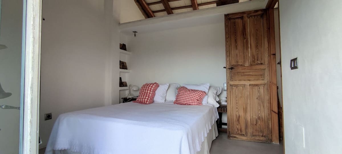 Apartamento de 2 habitaciones en Castellar de la Frontera en venta - 320.000 € (Ref: 9685528)