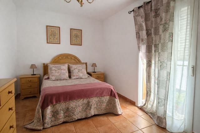 3 sypialnia Dom na sprzedaż w San Roque Pueblo, San Roque z garażem - 270 000 € (Ref: 9700040)