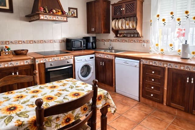 3 quarto Casa em Banda para venda em San Roque Pueblo, San Roque com garagem - 270 000 € (Ref: 9700040)