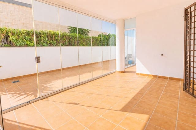 3 quarto Apartamento para venda em La Alcaidesa com piscina garagem - 318 000 € (Ref: 9726188)