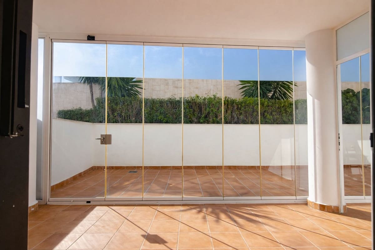 3 camera da letto Appartamento in vendita in La Alcaidesa con piscina garage - 318.000 € (Rif: 9726188)
