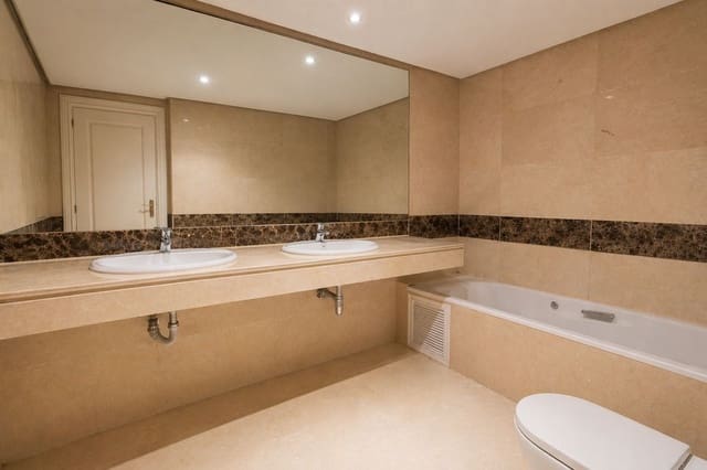 2 quarto Apartamento para venda em La Alcaidesa com piscina garagem - 254 000 € (Ref: 9789910)