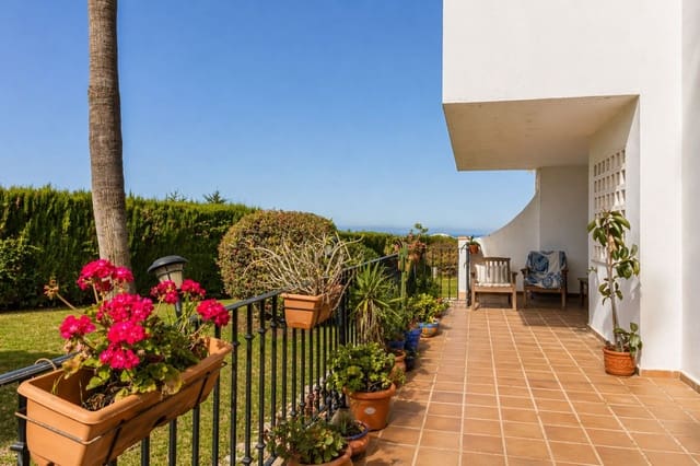 2 quarto Apartamento para venda em La Alcaidesa com piscina garagem - 254 000 € (Ref: 9789910)