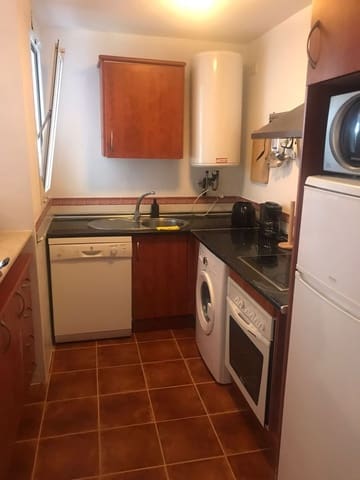 1 Zimmer Apartment zu vermieten in La Alcaidesa mit Pool Garage - 750 € (Ref: 9803784)