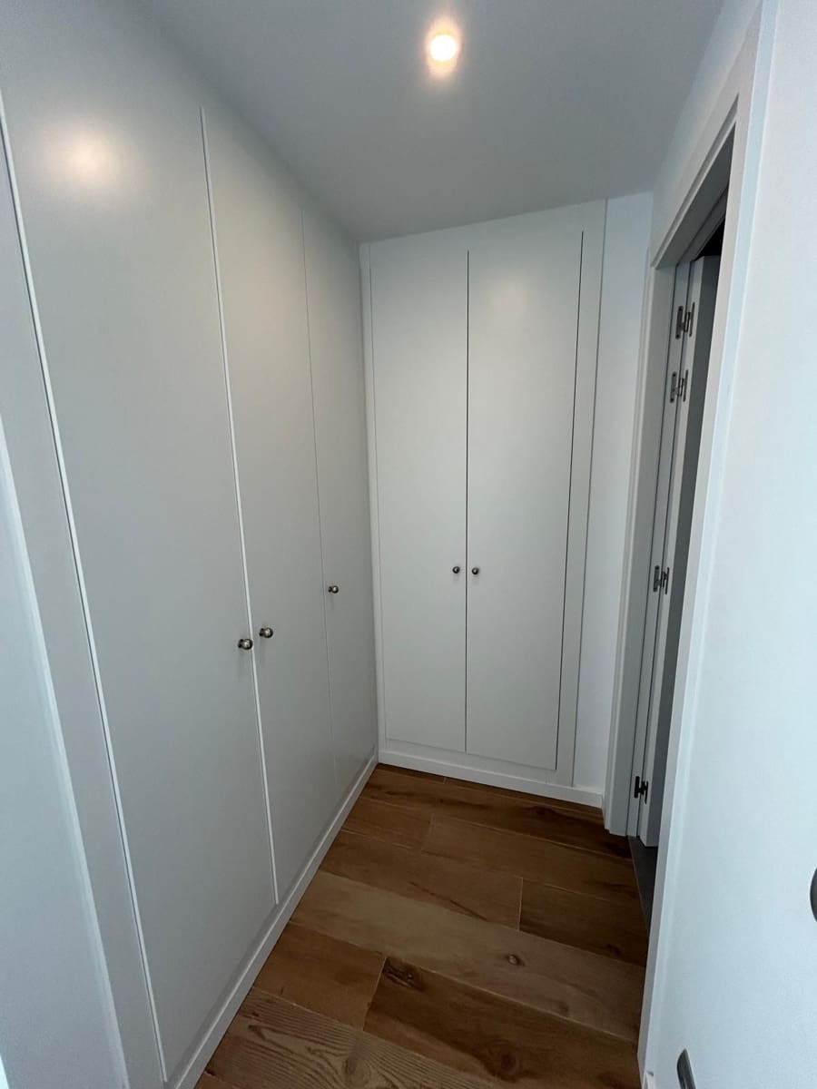 2 makuuhuone Ranta-asunto lomavuokrausta paikassa La Alcaidesa mukana uima-altaan 
autotalli - 1 020 € (Ref: 9923033)