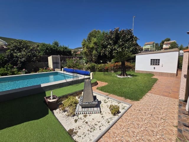 4 quarto Moradia para venda em Turís com piscina garagem - 360 000 € (Ref: 10002393)