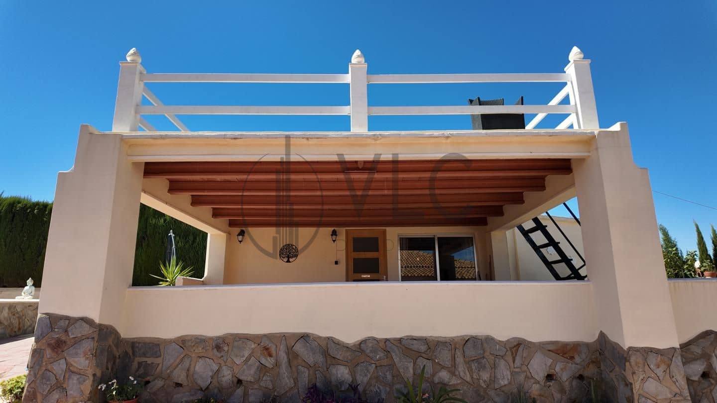 Chalet de 6 habitaciones en Turís en venta con piscina garaje - 299.950 € (Ref: 10077551)