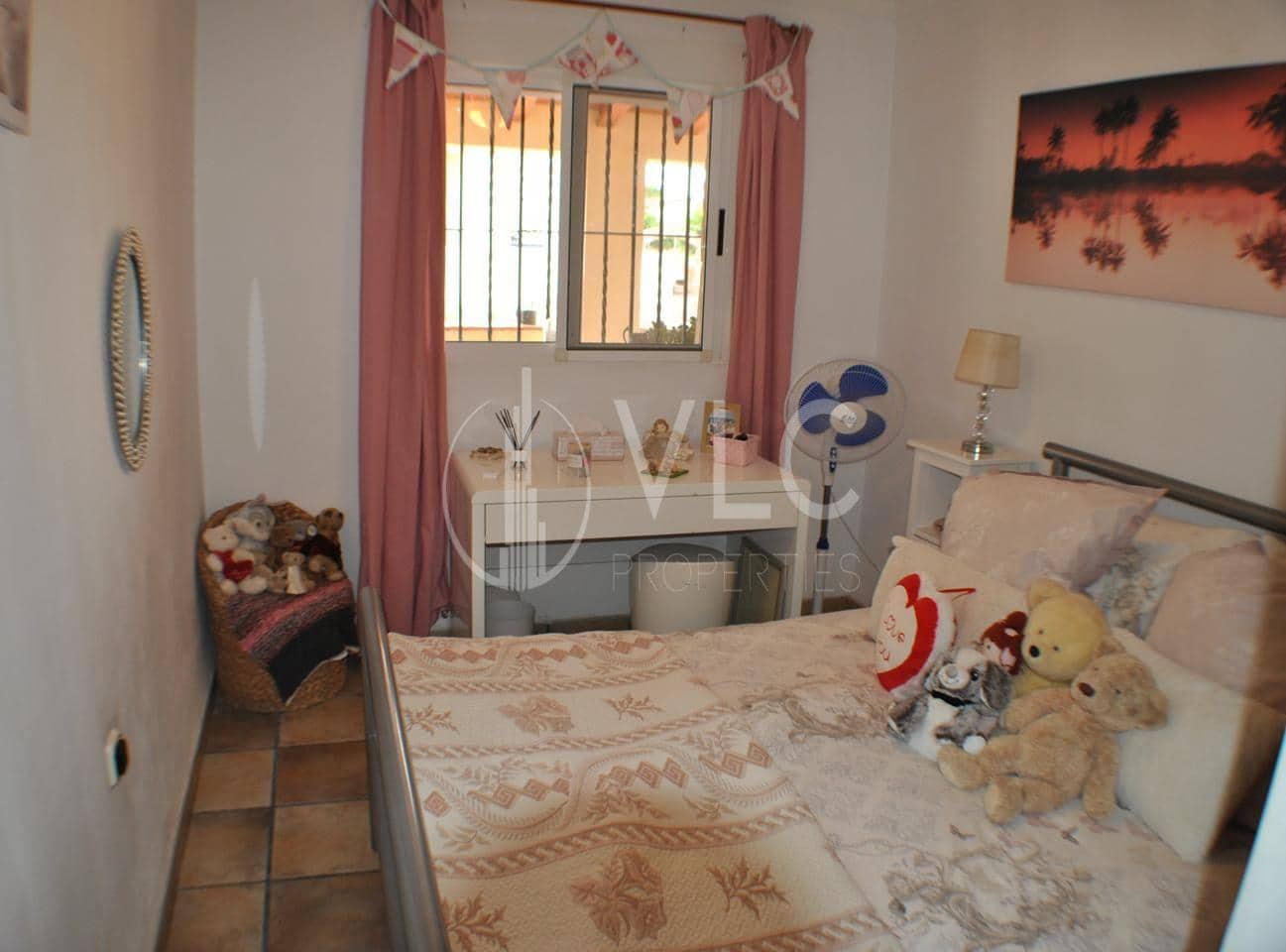 Chalet de 6 habitaciones en Turís en venta con piscina garaje - 299.950 € (Ref: 10077551)