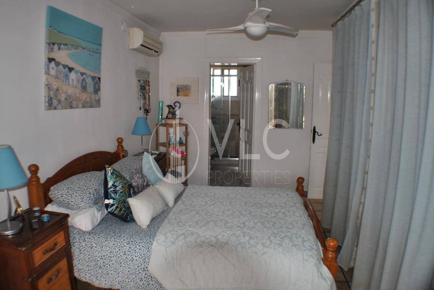 Chalet de 6 habitaciones en Turís en venta con piscina garaje - 299.950 € (Ref: 10077551)