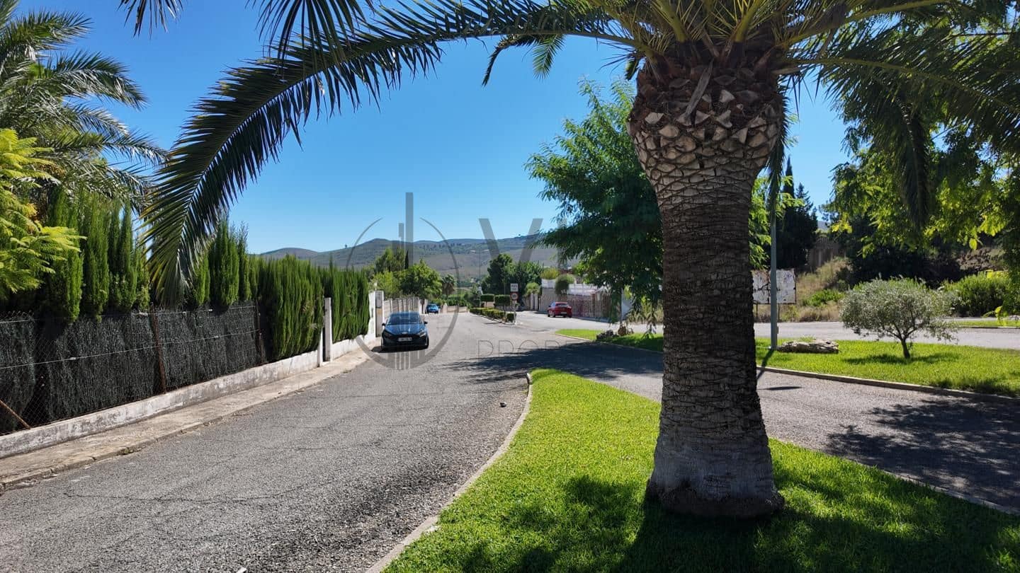Chalet de 6 habitaciones en Turís en venta con piscina garaje - 299.950 € (Ref: 10077551)