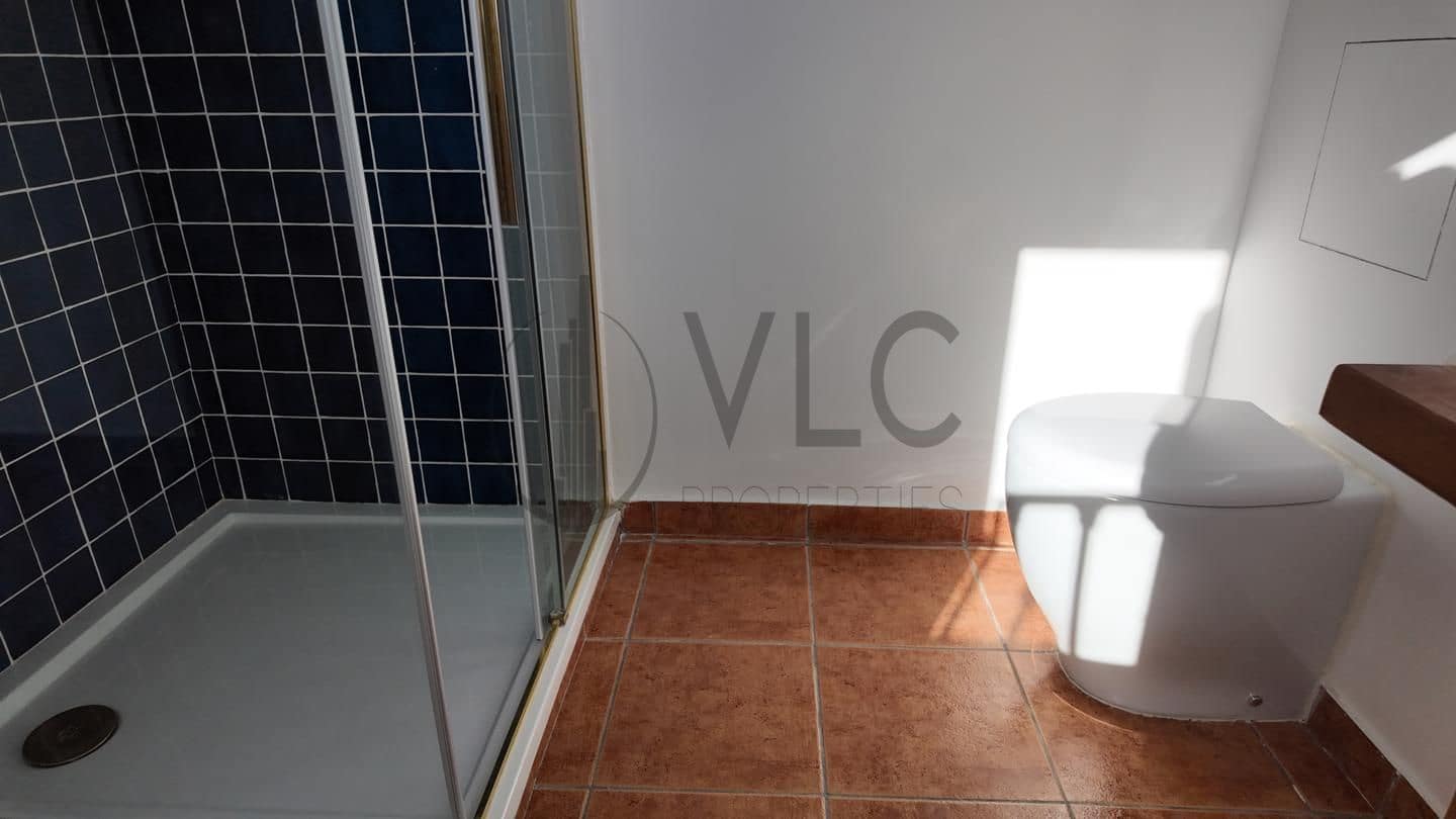 11 bedroom Villa for rent in Turis with pool garage - € 700 (Ref: 10130223)