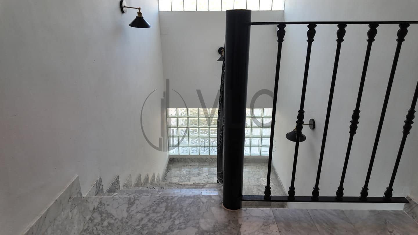 11 bedroom Villa for rent in Turis with pool garage - € 700 (Ref: 10130223)