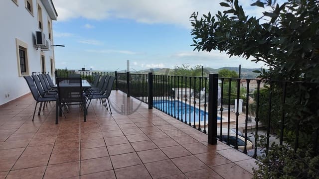 11 bedroom Villa for rent in Turís with pool garage - € 700 (Ref: 10130223)