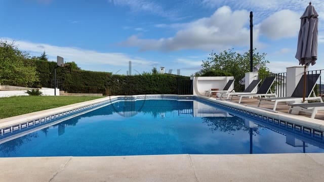 11 bedroom Villa for rent in Turís with pool garage - € 700 (Ref: 10130223)