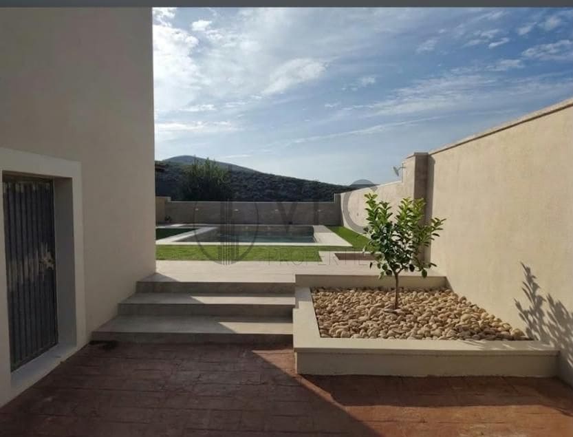 4 camera da letto Villa in vendita in Turis con piscina garage - 395.000 € (Rif: 10169085)