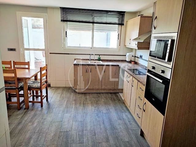 Chalet de 3 habitaciones en Corbera en venta con garaje - 192.000 € (Ref: 6853019)