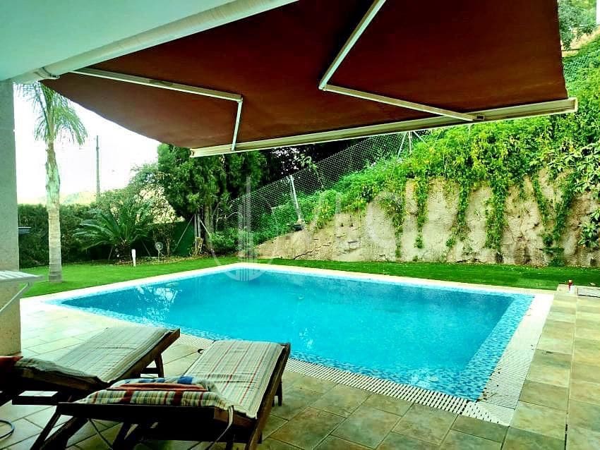 5 soveværelse Villa til salg i Gilet med swimmingpool garage - € 795.000 (Ref: 6867336)