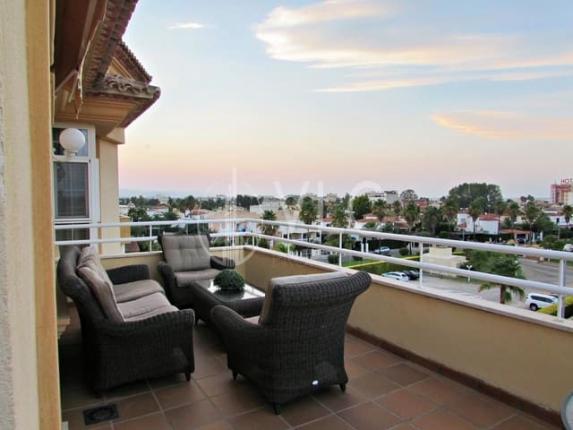 3 bedroom Flat for sale in Oliva Pueblo, Oliva with pool garage - € 750,000 (Ref: 6902286)