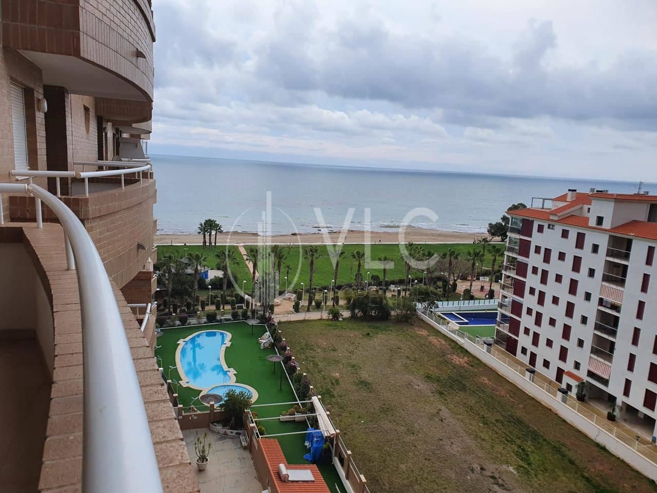 3 bedroom Flat for sale in Oropesa with pool garage € 122,000 (Ref 6963623)