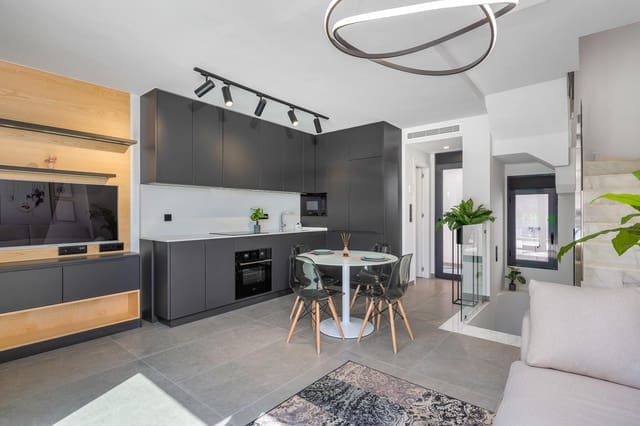 3 soveværelse Bungalow til salg i Zona Pueblo, Guardamar del Segura med swimmingpool garage - € 319.000 (Ref: 7130478)