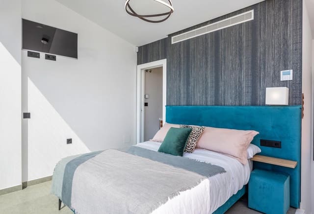 3 soveværelse Bungalow til salg i Zona Pueblo, Guardamar del Segura med swimmingpool garage - € 319.000 (Ref: 7130478)