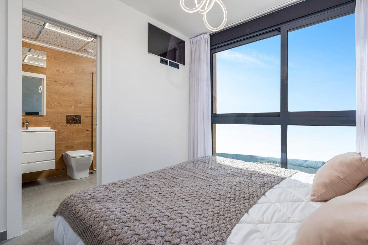 3 soverom Bungalow til salgs i Guardamar del Segura med svømmebasseng garasje - € 319 000 (Ref: 7130478)