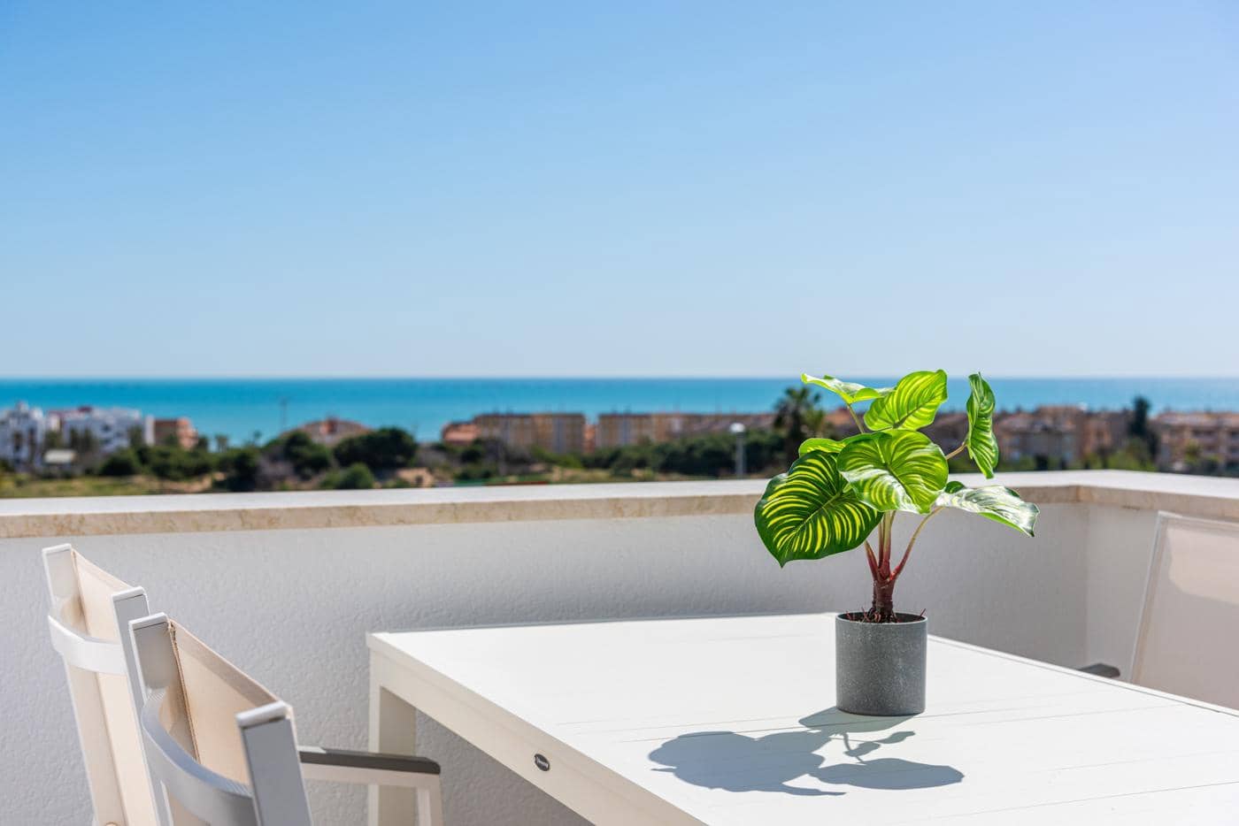 3 soverom Bungalow til salgs i Guardamar del Segura med svømmebasseng garasje - € 319 000 (Ref: 7130478)