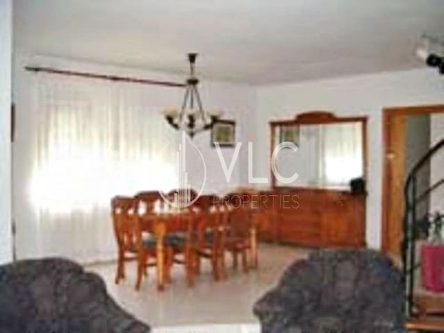 6 soveværelse Villa til salg i Dehesa de Campoamor, Orihuela med swimmingpool - € 798.000 (Ref: 7171030)