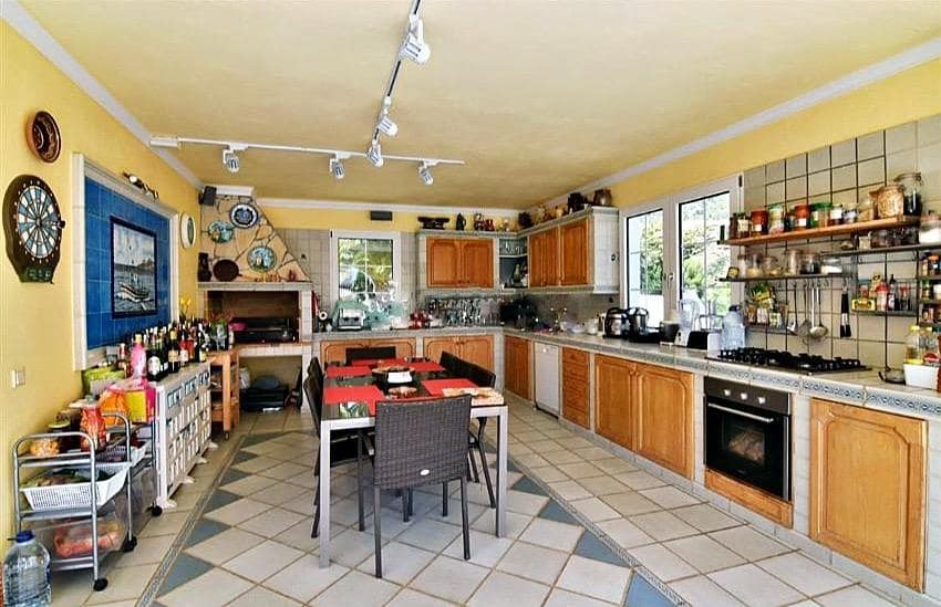 5 soveværelse Villa til salg i Calpe / Calp med swimmingpool garage - € 895.000 (Ref: 7176357)