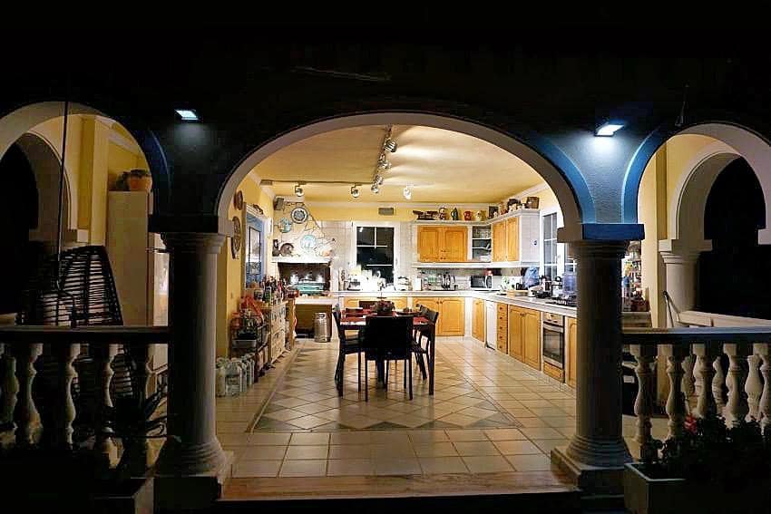 5 soveværelse Villa til salg i Calpe / Calp med swimmingpool garage - € 895.000 (Ref: 7176357)