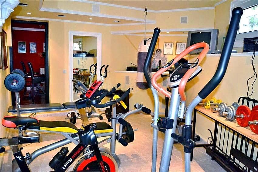 5 soveværelse Villa til salg i Calpe / Calp med swimmingpool garage - € 895.000 (Ref: 7176357)