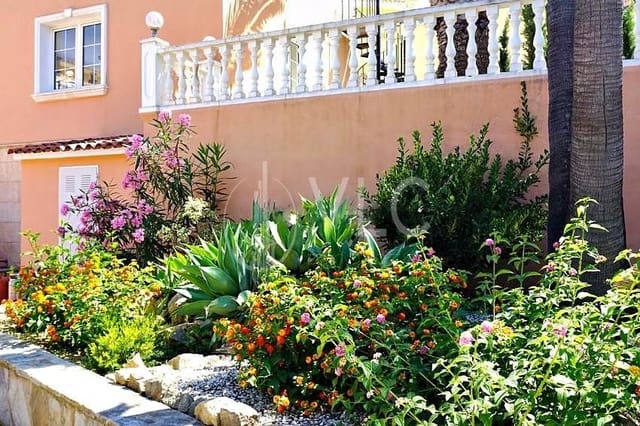 5 slaapkamer Villa te koop in Maryvilla, Calpe / Calp met zwembad garage - € 895.000 (Ref: 7176357)