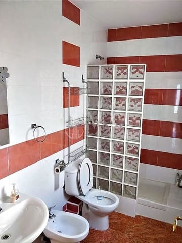 3 slaapkamer Flat te koop in Anna - € 123.000 (Ref: 7266542)